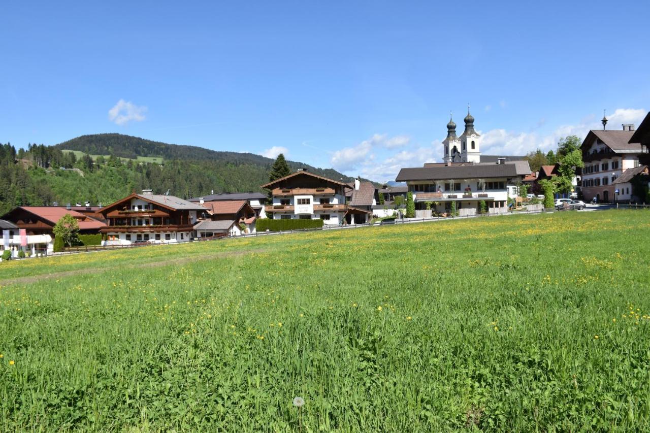 Landhaus Tirol Hopfgarten im Brixental Esterno foto