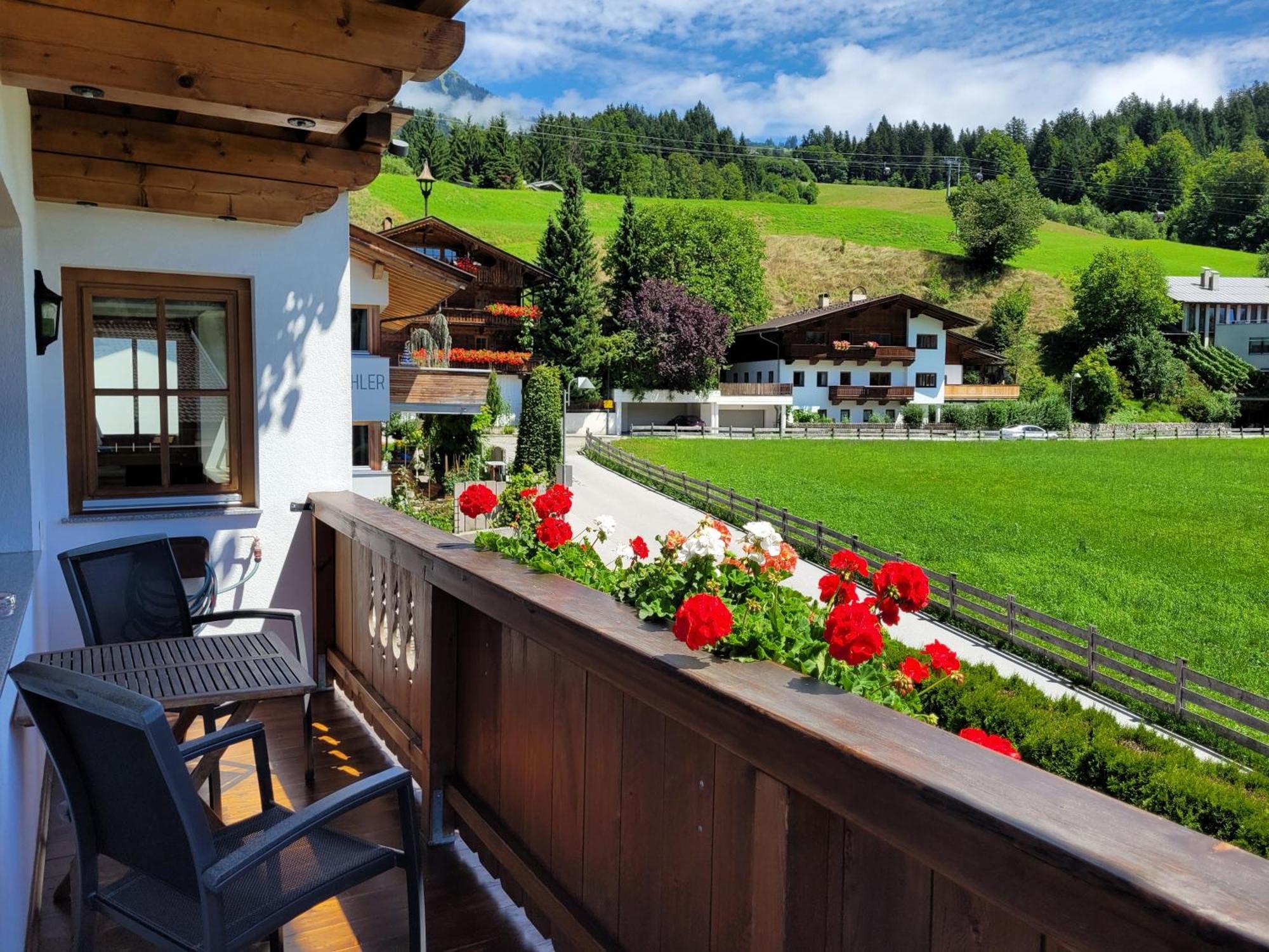 Landhaus Tirol Hopfgarten im Brixental Esterno foto